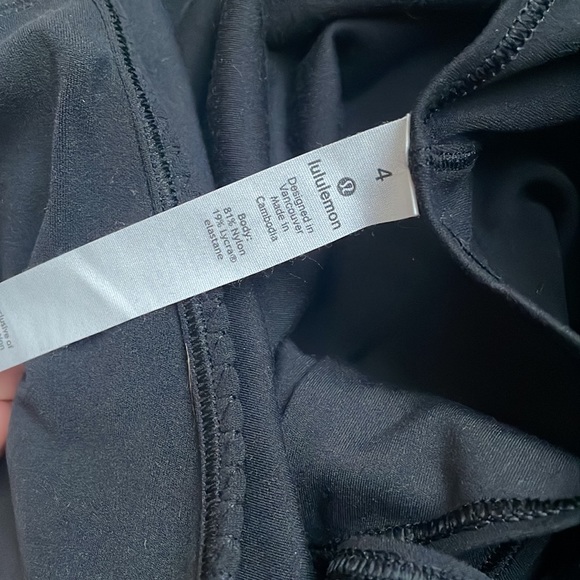 Lululemon Bodycon dress! Size 4! - Picture 4 of 4